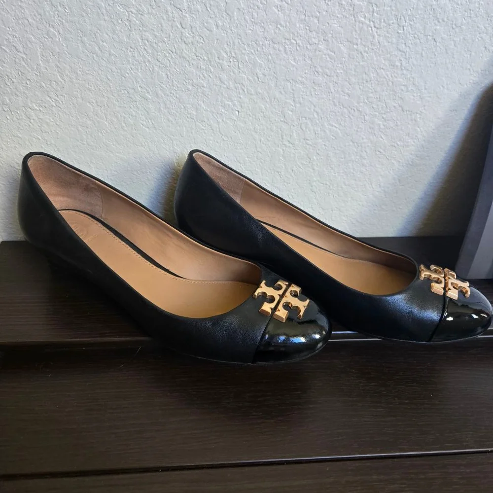 Tory Burch Black Wedge EVERLY 35MM CAP TOE perfectly black 8
